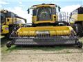 New Holland CR 8090, 2012, Combine Harvesters