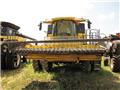 New Holland CR 9070, 2010, Combine Harvesters