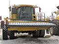 New Holland CR 9070, 2009, Combine Harvesters